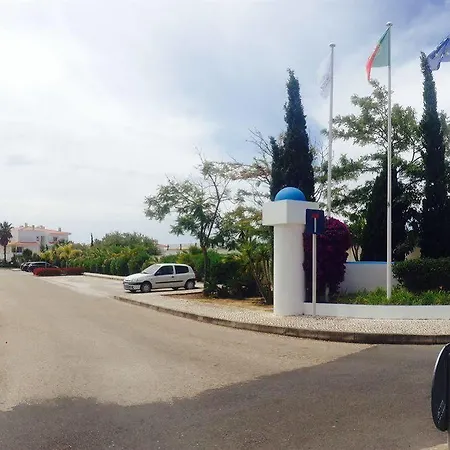 Agua Branca Aparthotel 3*