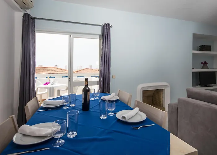 アパートホテル Agua Branca ラゴス