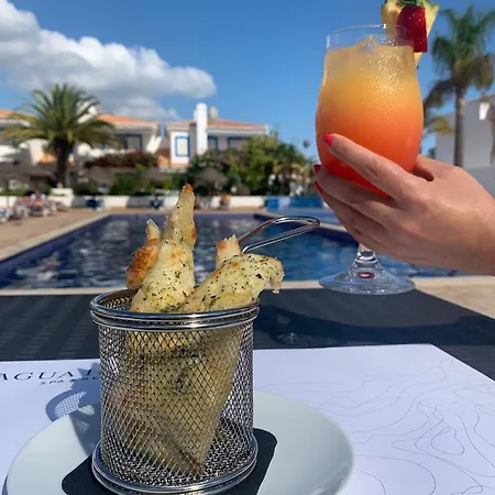 Agua Branca Aparthotel 3*